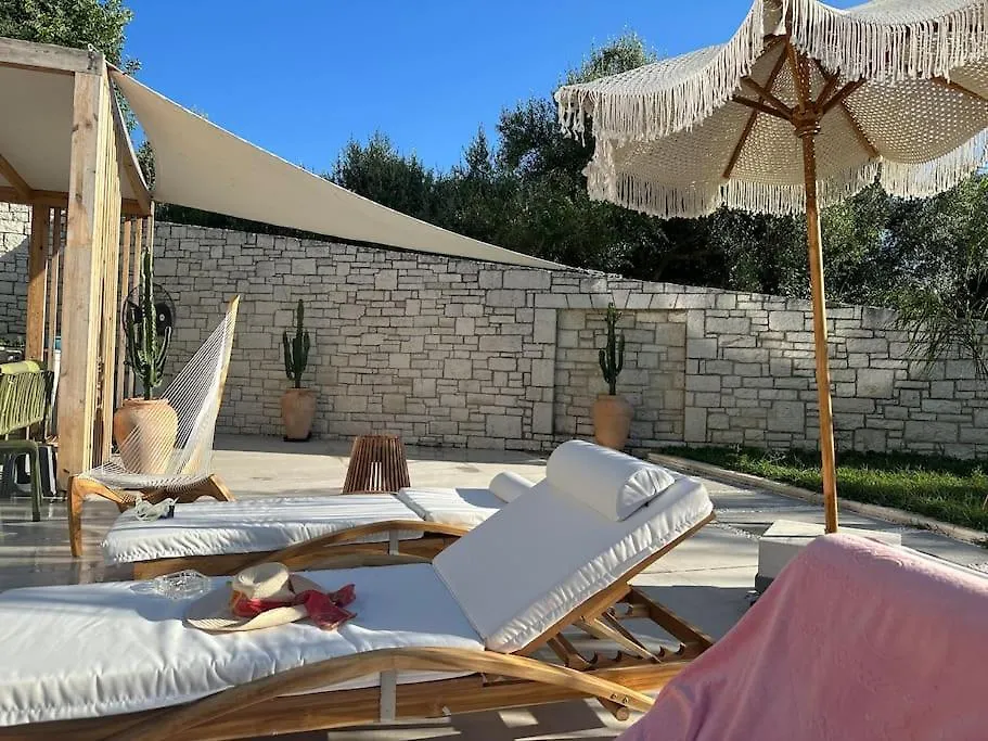 Green House Vlorë ヴィラ